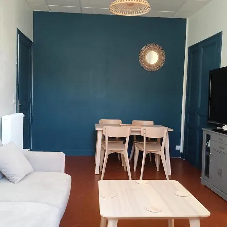 Grande Terrasse Au Calme Apartmán *